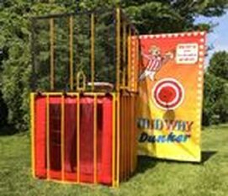 Dunk Tanks